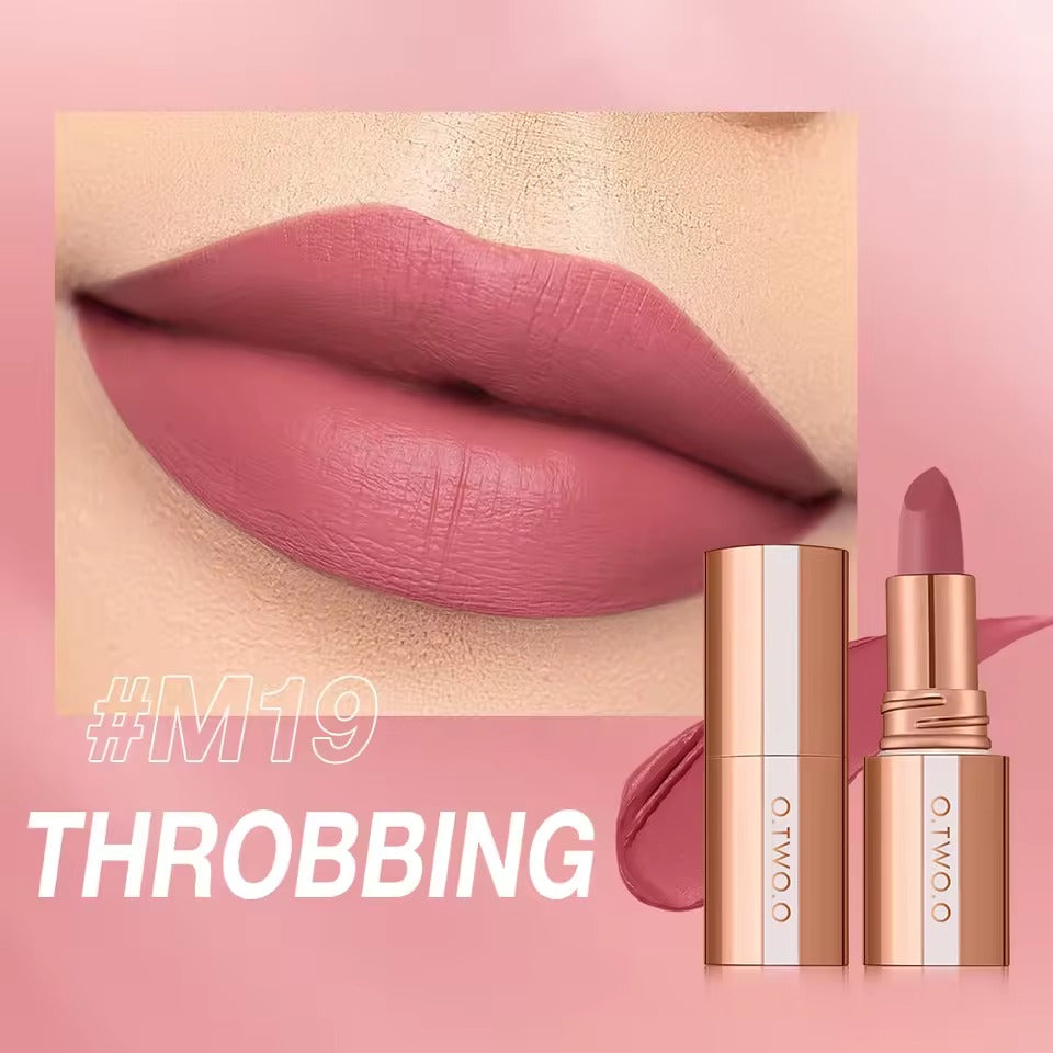 Velvet Kiss Transfer-Proof Matte Lipstick